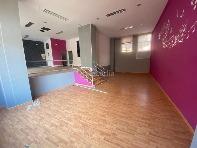 Foto d85e9469-6d21-43cc-957f-220cdd42ec82. Rent business premise in Parquesol Valladolid