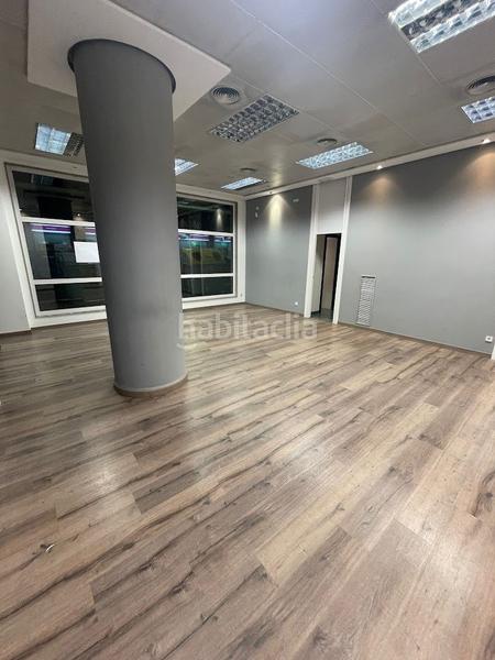 Foto 559a98b0-c183-49d6-b6ef-c31686780ac4. Alquiler local comercial  en esquina en el paseo zorrilla en Valladolid