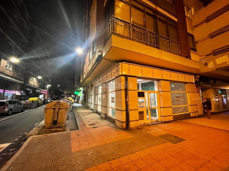 Foto c45c0dee-30a0-40d2-8be9-abafb80ca633. Lloguer local comercial a La Farola Valladolid