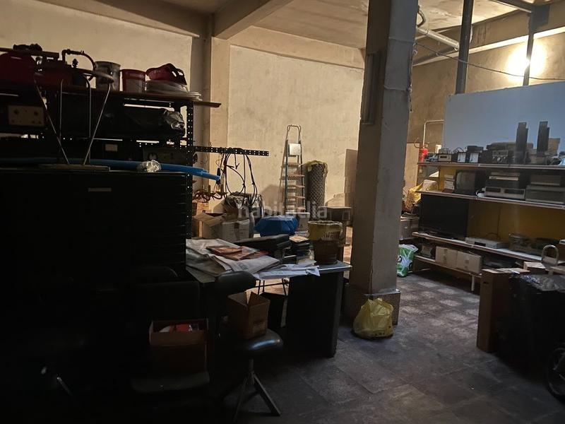 Foto 1e2c69cc-a89e-457e-93dd-f9824358a4ea. Local comercial local en calle flores en Circular Valladolid