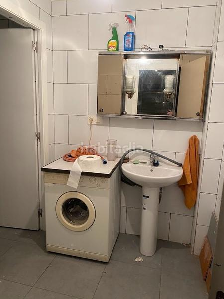 Foto fef1ef82-67d0-46c9-8786-d71694a5f942. Local comercial local en calle flores en Circular Valladolid