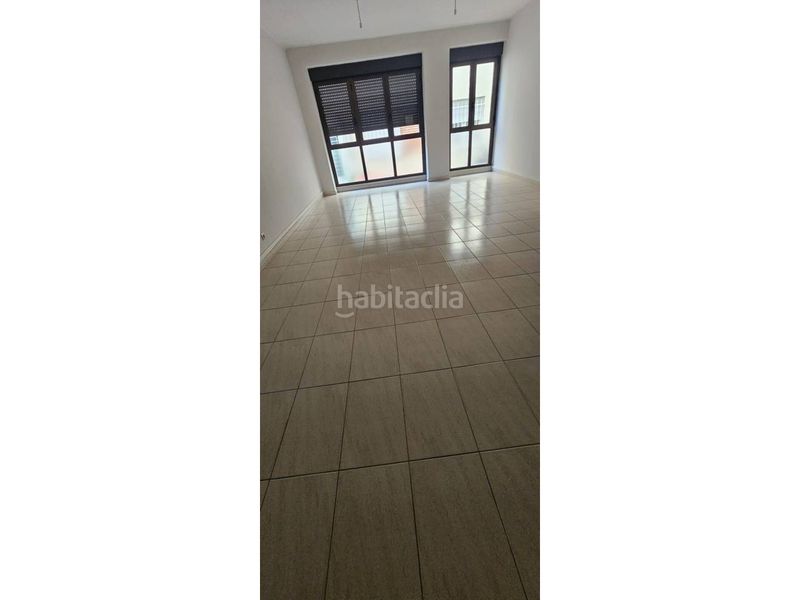 Foto 63310852-eced-41ef-8387-f88d665a908c. Miete büro in Centro Ciudad León
