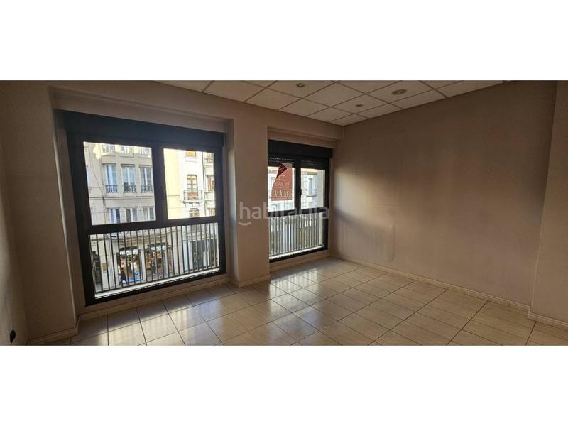 Foto e256fab8-e4f5-4da3-a54b-4730d5c0d8ae. Rent office space in Centro Ciudad León