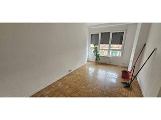 Location Appartement  Gran via de san marcos. Centro, apartemento sin muebles