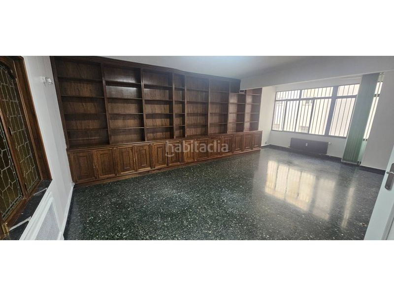 Foto c9fad968-8fda-4200-8881-7478e9fe6355. Affitto ufficio con riscaldamento in Centro Ciudad León