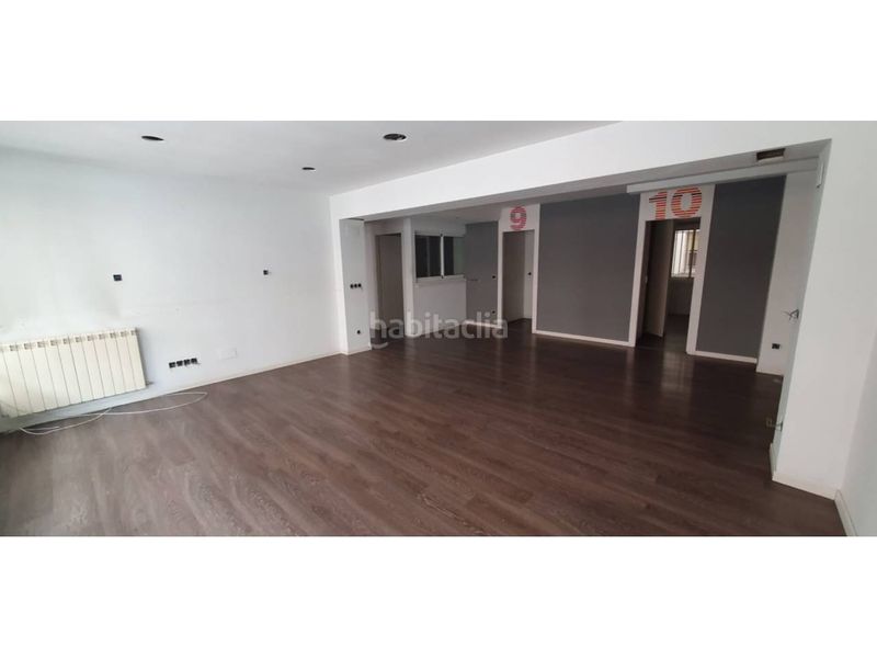 Foto c0aa4ff6-6a69-4978-b658-966a4b9cc340. Miete büro in Centro Ciudad León