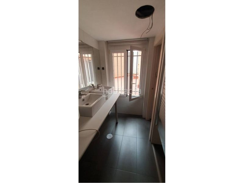 Foto e51fef8a-106c-4109-9675-de7c1da5c243. Miete büro in Centro Ciudad León