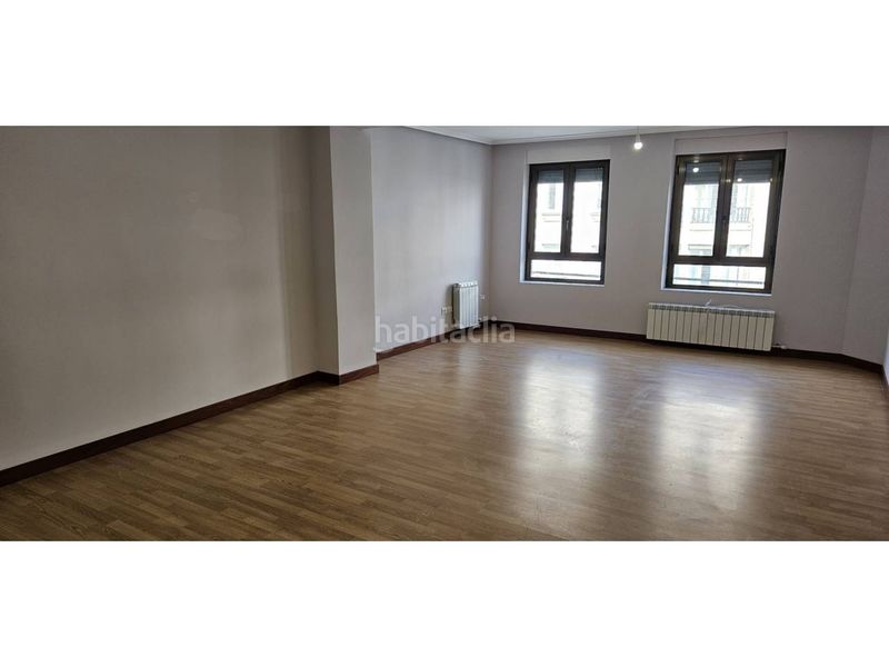 Foto e5a0a5e5-9fa5-47a1-96db-ab7566d8b0a9. Rent flat with heating in Centro Ciudad León