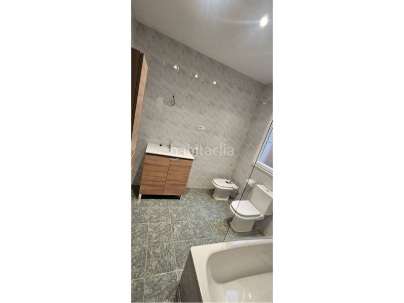 Foto b2d73fd5-9b55-4dc2-9a10-3f96d2b48102. Location appartement avec chauffage parking dans Centro Ciudad León