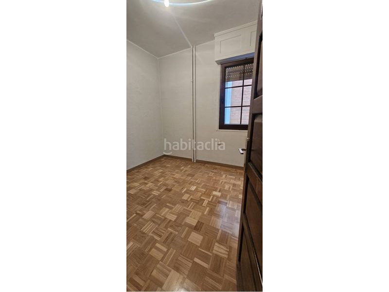 Foto bba61fa8-09aa-4639-822b-bedc14a3058a. Rent flat with heating parking in Centro Ciudad León