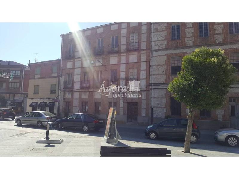 Foto e2ec2623-8543-4c08-babf-719715eefbef. Edificio  en venta plaza mayor iscar en Íscar