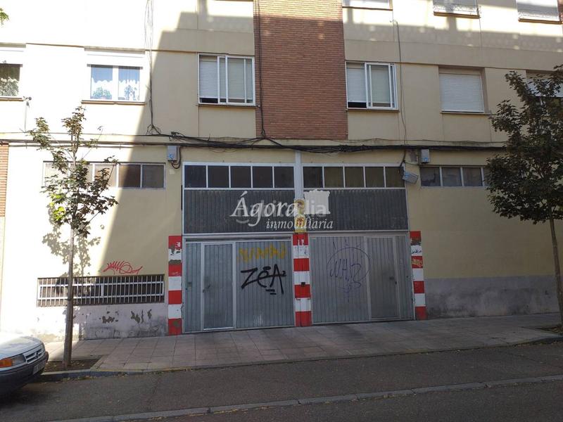 Foto 9d0defb0-c952-4ddd-bc85-3b629aa8a752. Posto auto in donantes de sangre 4 in Plaza de Toros Valladolid