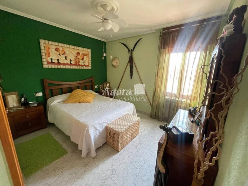 Foto 71b72a0a-97cf-44b3-9f05-9661d6752c83. Maison jumelée avec chauffage parking dans Aldeamayor de San Martín