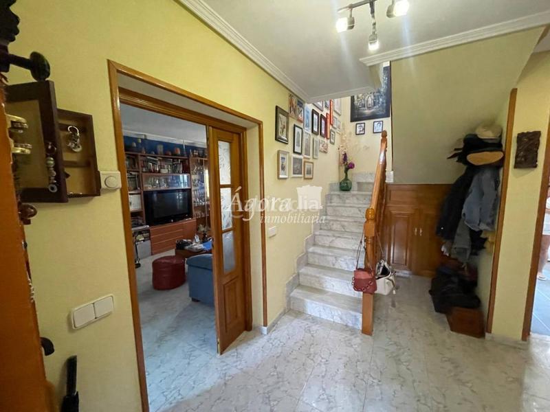 Foto a37f4c75-b2c0-46f8-8422-f684ca7e8414. Maison jumelée avec chauffage parking dans Aldeamayor de San Martín