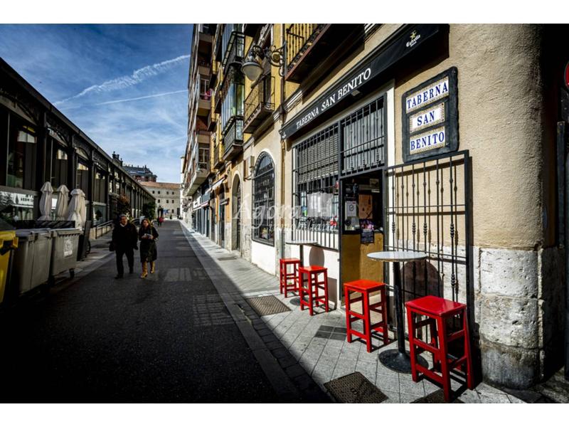 Foto f5cdd6ef-d742-42a0-80aa-70fd85bc843f. Local comercial a Centro Valladolid