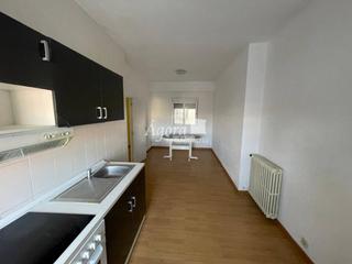 Appartement  Huelgas. Venta de piso en calle huelgas valladolid