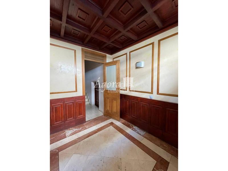 Foto c28581ba-24d4-403f-9805-890bce46d618. Alquiler oficina  en alquiler en Centro47001 en Valladolid