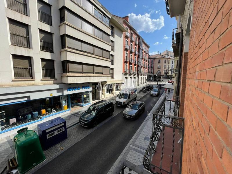 Foto 0ff1312a-527d-4aee-ac51-e375292c20b8. Location bureau dans Centro Valladolid