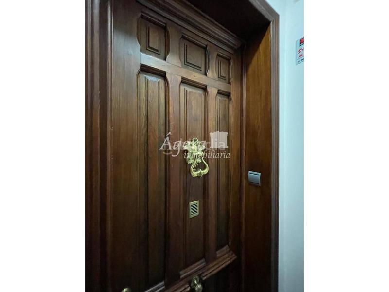 Foto 973a3f89-db9a-4f5b-8e30-f5a04082fc26. Location bureau dans Centro Valladolid