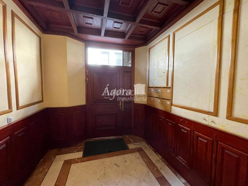 Foto 9df4431f-23ea-40e8-a901-cf3a4a5b66e9. Location bureau dans Centro Valladolid