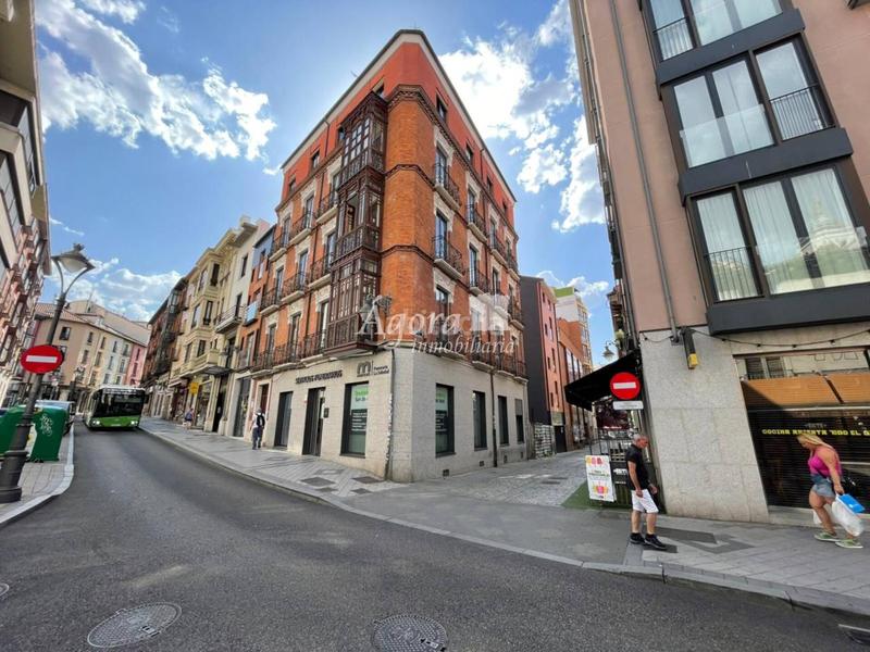 Foto f2931607-681d-4f67-84d3-410a58fd6b0c. Location bureau dans Centro Valladolid