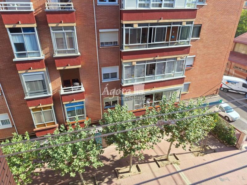 Foto 8ecbec24-c2e6-4e73-8f8b-026606922e23. Appartement avec chauffage dans Pajarillos Bajos Valladolid
