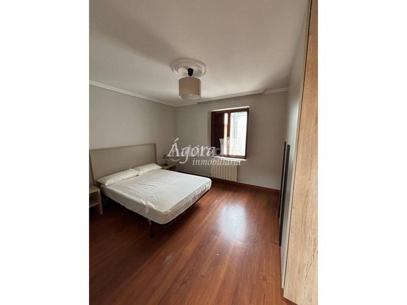 Foto 746e8ab7-821e-4511-b71f-f632e5a40cc8. Location appartement avec chauffage parking dans San Martín Valladolid