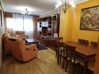 Location Appartement  Siempreviva. Piso en alquiler en puente jardín