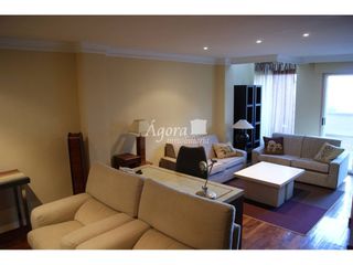 Duplex  Calle mariano de los cobos. Amplio dúplex de 170 m con 4 dormitorios en parquesol