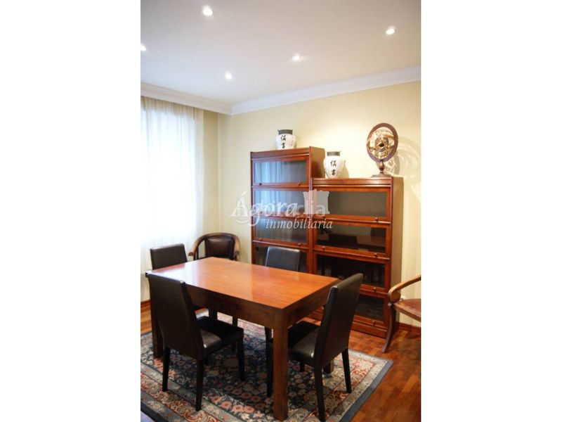 Foto 3bdaee96-e387-4b01-86ea-dc4b86f43be7. Dúplex amb calefacció aparcament piscina a Parquesol Valladolid