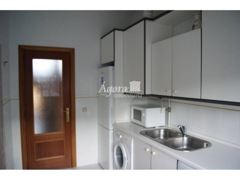 Foto 757663d6-5926-4173-a945-2a11cec3a4cf. Dúplex amb calefacció aparcament piscina a Parquesol Valladolid