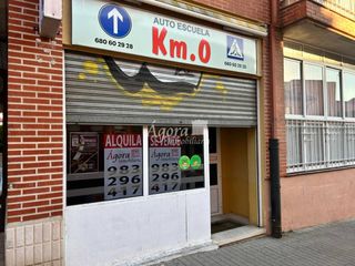 Geschäftsraum in Avenida valladolid 1. Local en alquiler en cigales