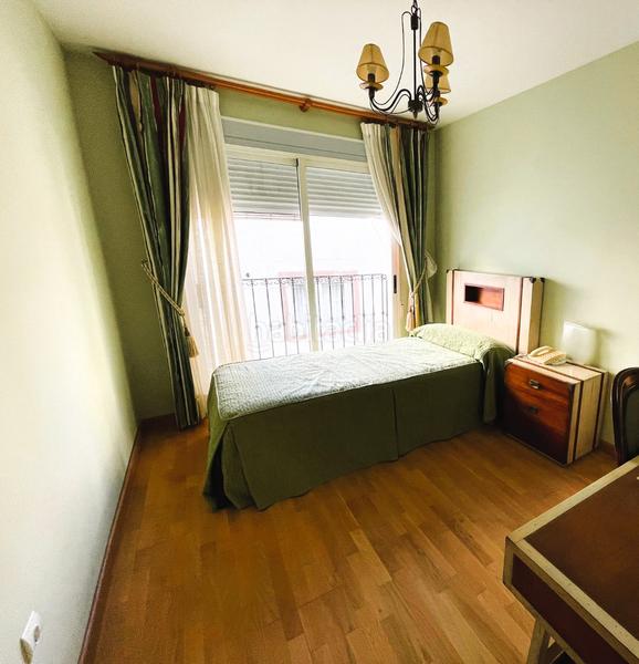 Foto d7bbcffc-c67e-48b7-8a35-db74864552c2. Edificio in Casco Antiguo - Puerto Benidorm