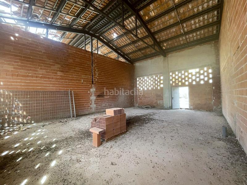 Foto f4a8690e-849c-419a-a574-c1dba1c4c94b. Locale commerciale in partida muscaret 11r in Relleu