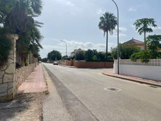 Solar industrial a Camí real de gandia 13. Suelo urbano en els poblets.