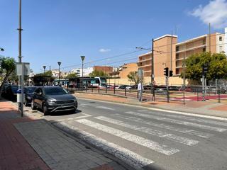 Local Comercial  Carrer de joan baptista baset i ramos. Local comercial polivalente.