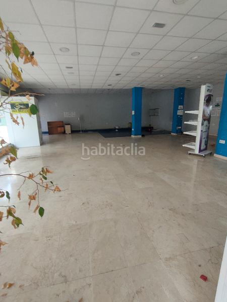 Foto 4f5a2097-8618-4709-990b-c39075d68047. Lloguer local comercial a avenida de europa 18 a Benidorm