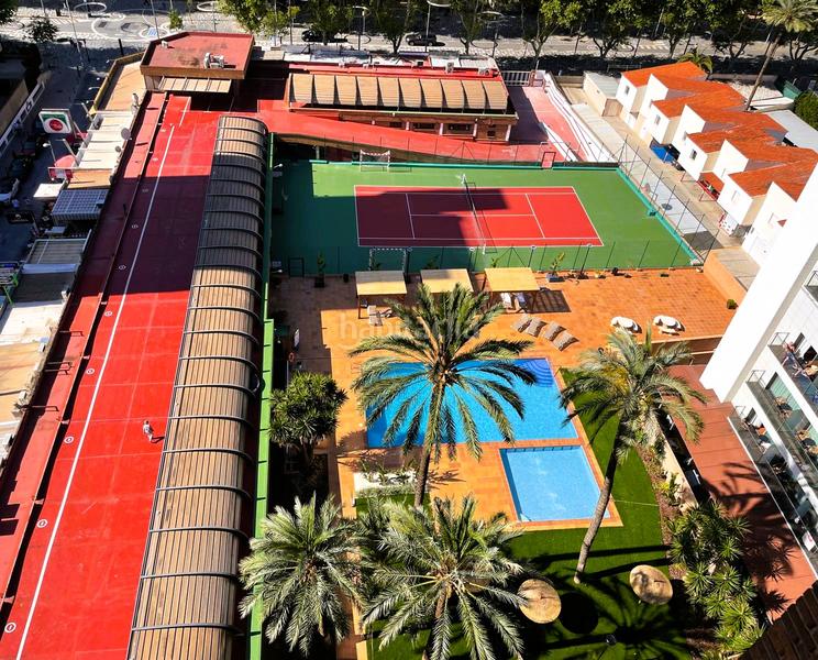 Foto a4f7105a-f9f6-4e67-8412-aed347276003. Pis amb aparcament piscina a Playa Levante Benidorm