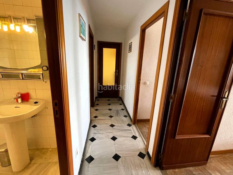 Foto c5770898-8654-4f8b-8aa3-1c90a3213cb6. Pis amb aparcament piscina a Playa Levante Benidorm