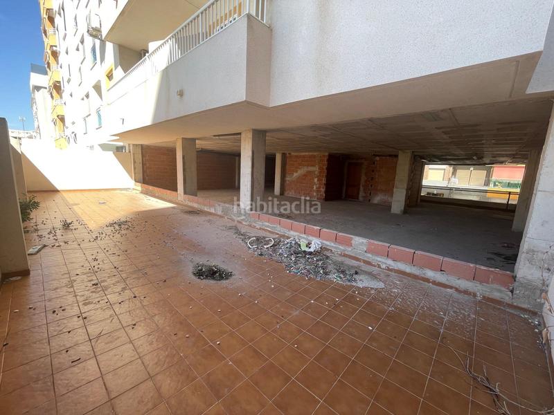 Foto 611f894b-8375-4d0d-891e-75917054f62f. Local comercial a Campello Playa Campello (el)