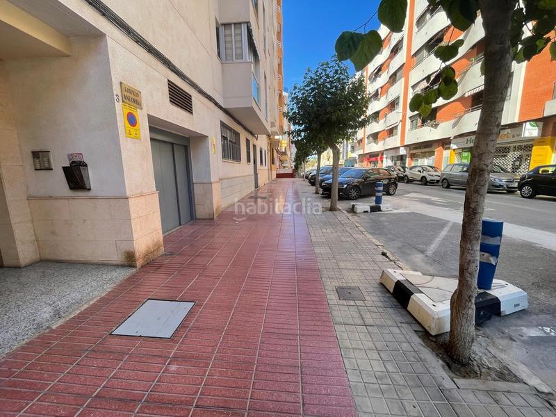 Foto ef5c23ea-53df-4c7e-b50b-602a35d3c360. Local comercial a Campello Playa Campello (el)