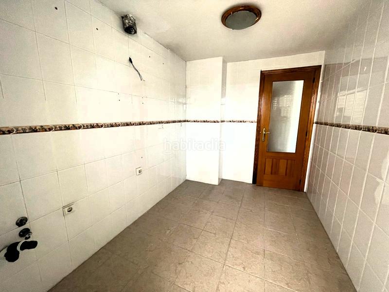 Foto 21e7fa4d-5cc8-41ab-b595-05a32f3c37a1. Appartamento con piscina in Playa Poniente Benidorm