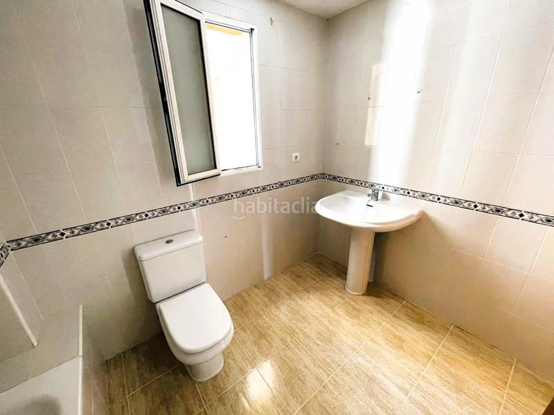 Foto 47ae4650-3230-4846-9927-8c6d7d088b25. Appartamento con piscina in Playa Poniente Benidorm