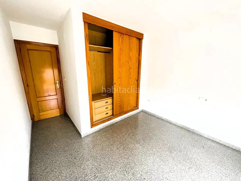 Foto 76edf891-1d8c-42cf-a128-a8720febfe87. Appartamento con piscina in Playa Poniente Benidorm