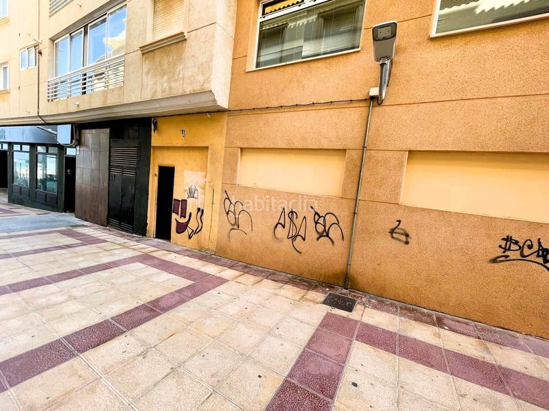 Foto a2ac0eed-6c37-4729-ae7c-1f40340adff8. Local commercial dans carrer sant pere 2 dans Campello Playa Campello (el)