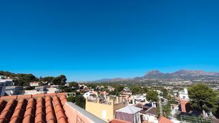 Casa  Camí de la cantera. Bungalow albir