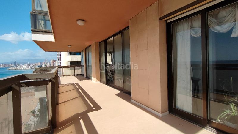 Foto 741b4498-8577-460a-9079-c20f3e7c6d7c. Piso en avenida de madrid 19 torre italia en Playa Levante Benidorm