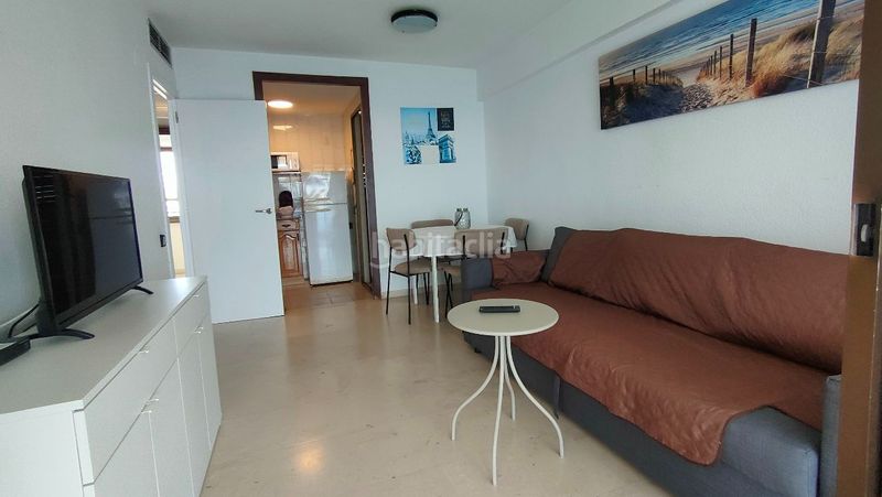 Foto 2ccee489-dd62-4bfb-9a4f-bf99ec5e5f6d. Apartament a avenida de madrid 6 a Playa Levante Benidorm