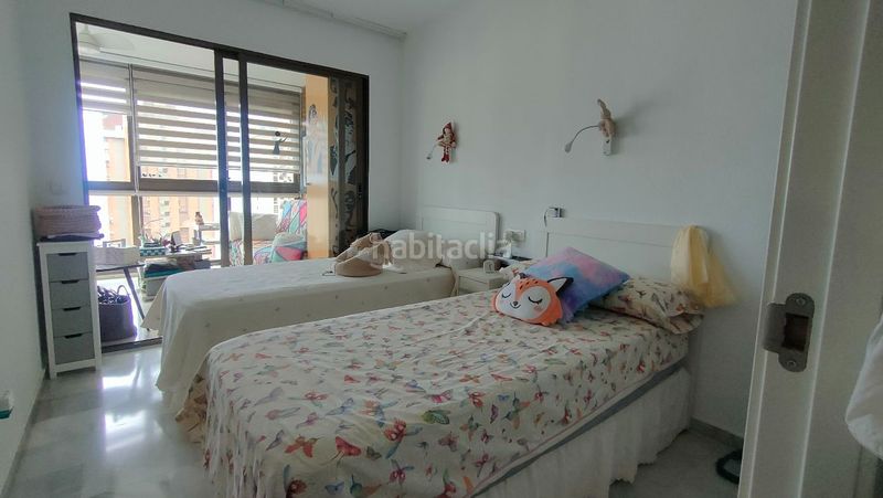 Foto 217ea259-f994-4cb5-873a-0453a292e702. Apartament amb piscina a Playa Levante Benidorm