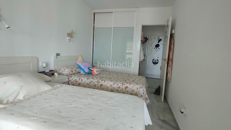 Foto 37792736-4868-470b-b188-35f240c4edcc. Apartament amb piscina a Playa Levante Benidorm